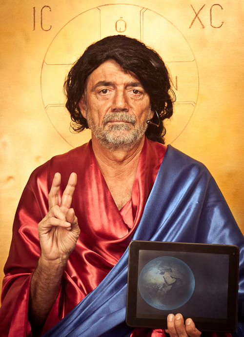 Christ Pantocrator, photo mise en scène et avec Joël Bassous